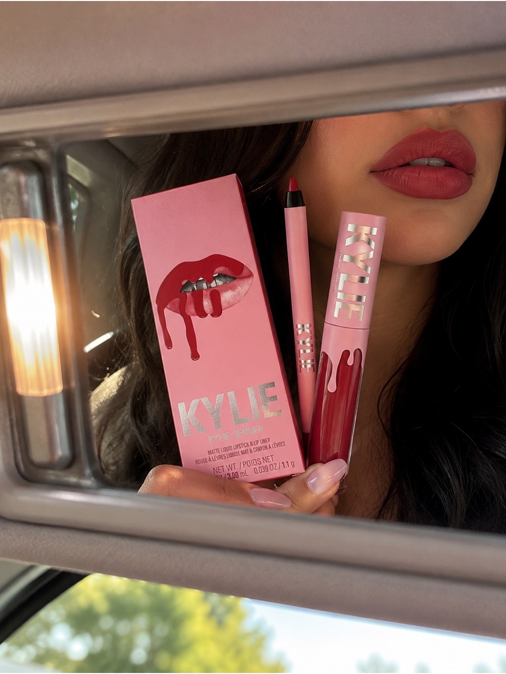 Kylie Cosmetics Matte Liquid Lipstick & Lip Liner Kit 400 Boss